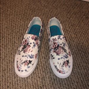 Blowfish Slip on shoes